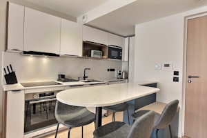 Graceful Apartment image 4