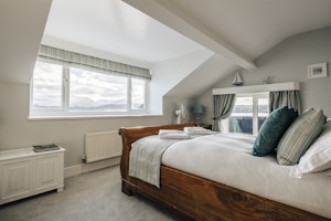 The Marquess image 15