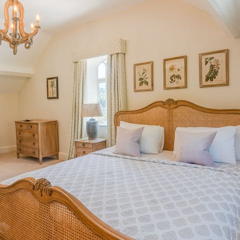 Sleep soundly in pretty bedrooms