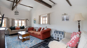Old Farmhouse image 13