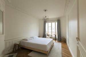 Rive Droite Dreams image 9
