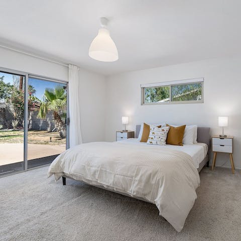 Wake up in the beautiful master bedroom and walk straight out into your glorious back yard