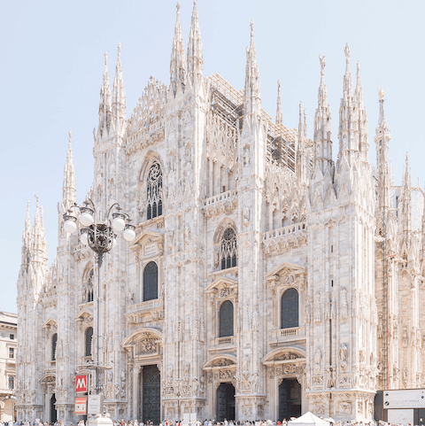 Walk to the Duomo in less than half an hour