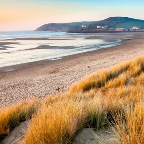 Walk to the Croyde beach in minutes