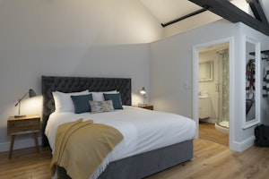 Ambleside Retreat image 4