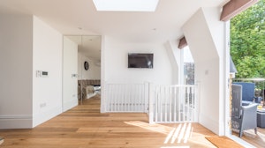 Lucky Number 8 Penthouse image 8