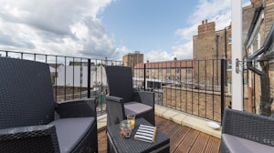 Lucky Number 8 Penthouse image 4