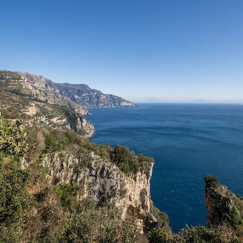Treat yourself to a dreamy stay on the Amalfi coast