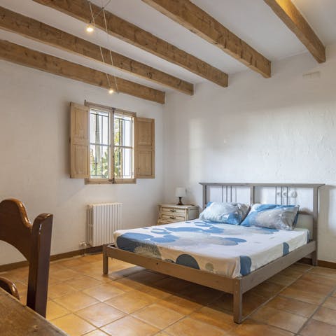 Get a good night's rest in the comfy bedrooms and wake up feeling ready for more sunshine
