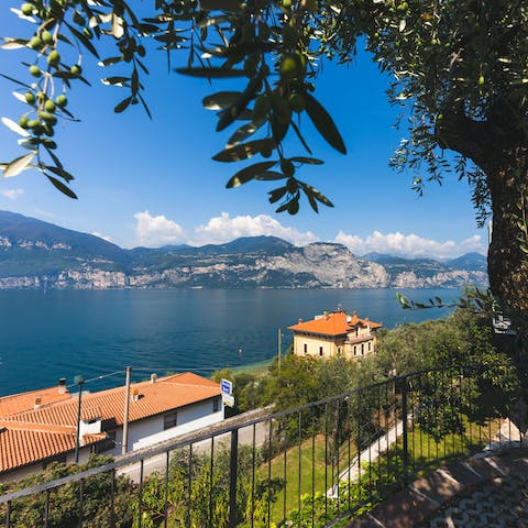 Explore the many walking and cycling trails around Lake Garda