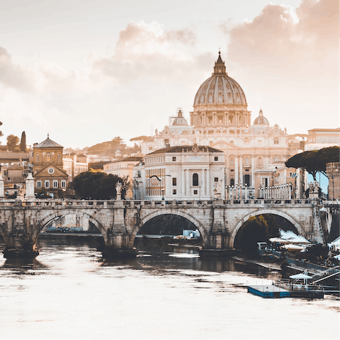 Discover Rome from your central location overlooking Palazzo delle Esposizioni