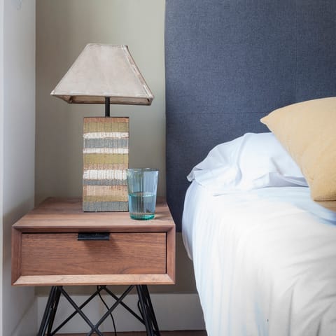 The sweet bedside lamps