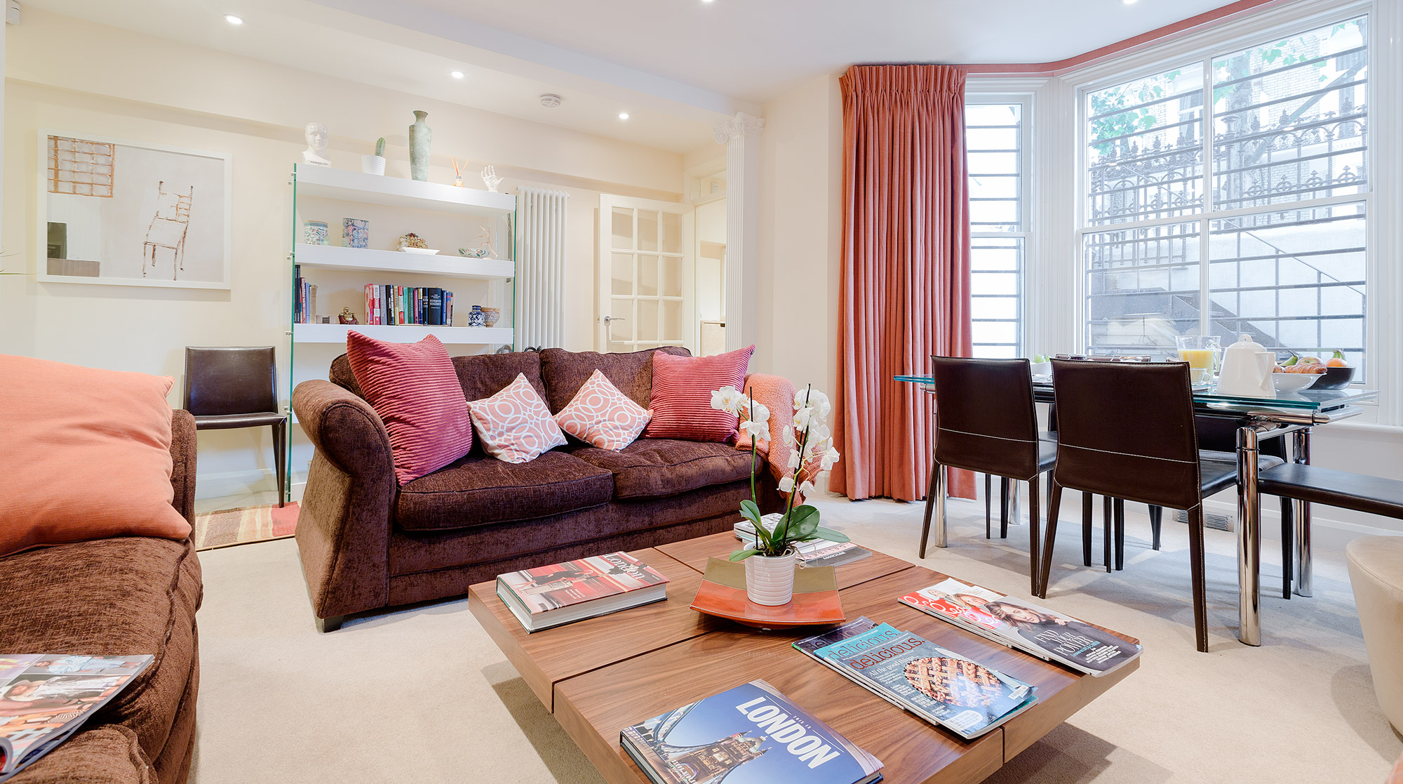 Comfy in Chelsea London, England, United Kingdom Venue Report