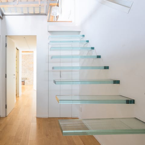 The floating glass staircase