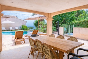 Calm Riviera image 9