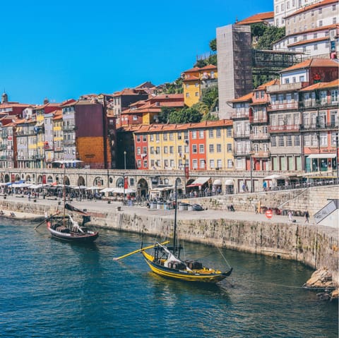 Hop on the metro to see the sights of Porto – Bolhão Station is just 400m away