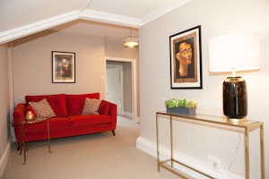Lofty Manor image 13