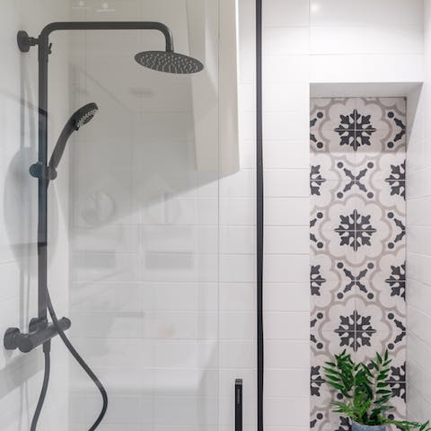 The brilliant bathroom tiles