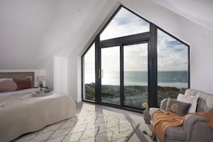 Cornish Nightingale image 6