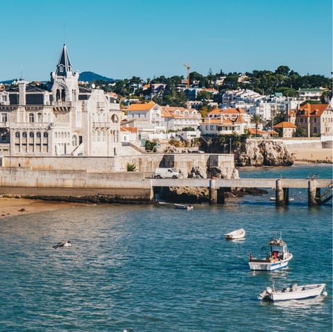 Hotfoot it down to Praia da Ribeira de Cascais, fifteen minutes from your building