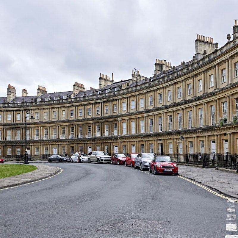 Stroll over to the Royal Crescent and adjoining parkland in five minutes