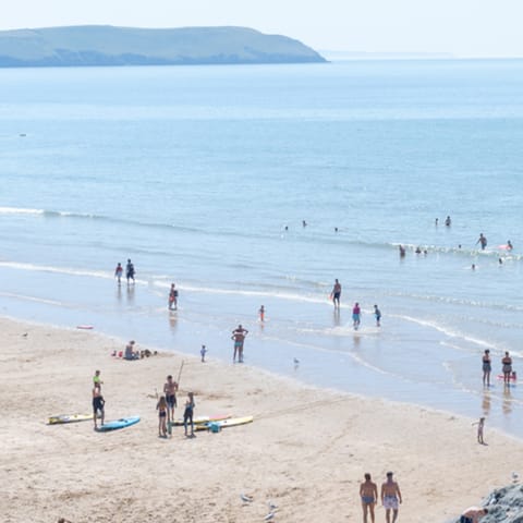 The picturesque beach of Readymoney Cove is just a short walk away