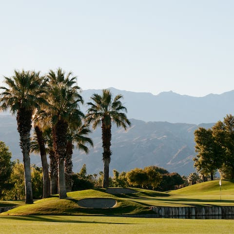 Get out your golf clubs and hit the fairways – the house is just inside the Greg Norman gate of PGA West and a short walk from the club house