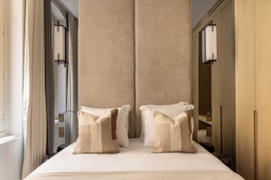 Saint Honore Style image 7