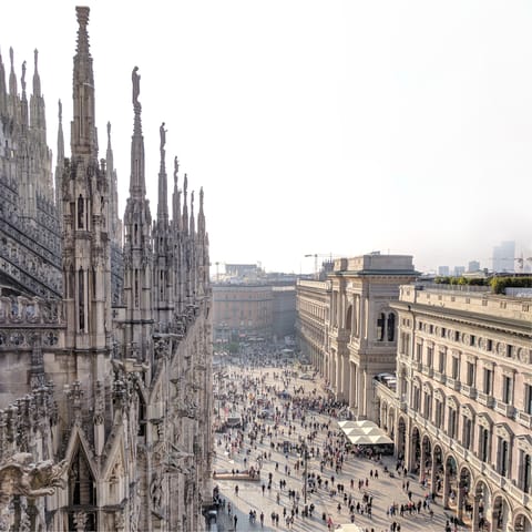 Stroll just 900 metres to reach the Duomo – experience the city from a unique vantage and visit the rooftop terrace