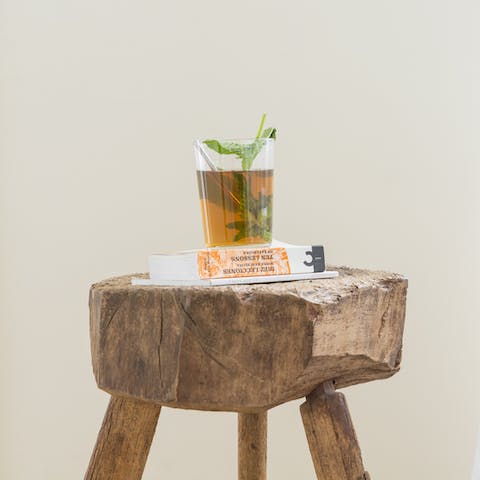 The rustic coffee table 