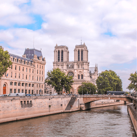 Enjoy staying in the heart of the Latin Quarter, with views of the iconic Notre Dame