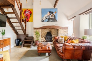 The Rustic Barnhouse image 1