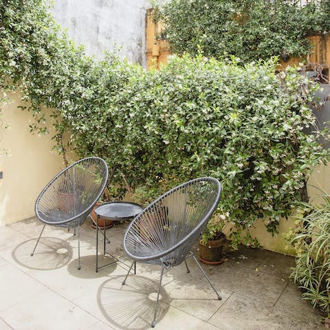 Relax with refreshing evening drinks on the private terrace
