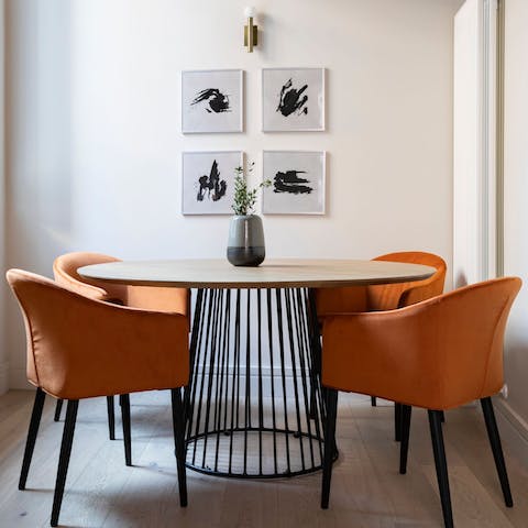 Enjoy a meal together at the stylish dining table