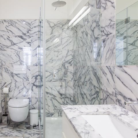 The glam marble bathroom