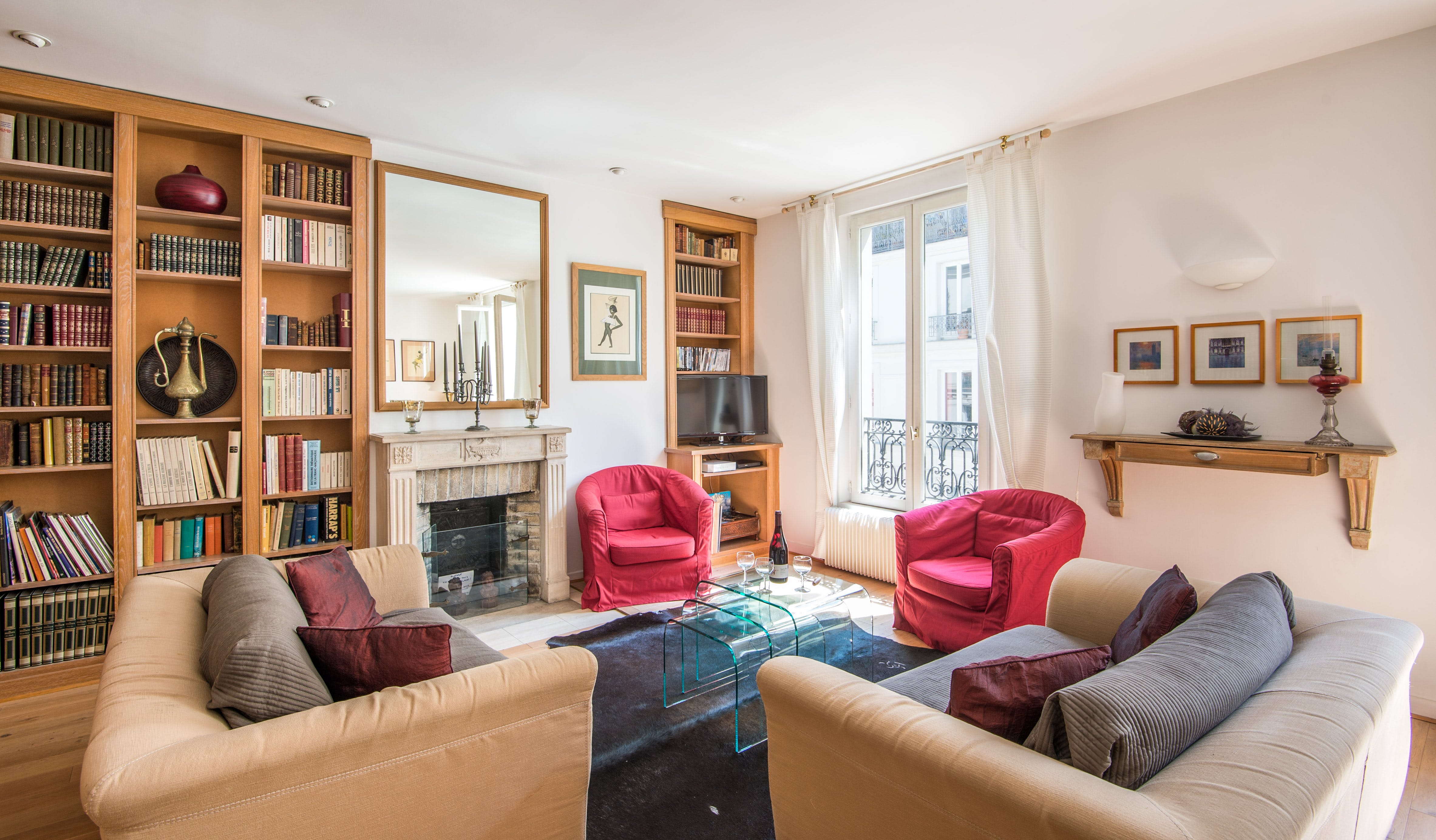 The Dancers, Montmartre, Paris Plum Guide