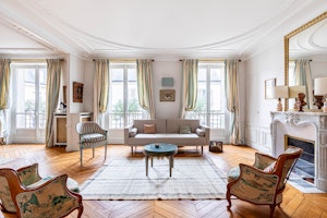 The Parisian Grace image 12