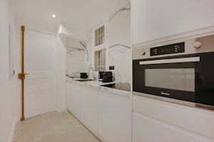 Boulevard Living image 6