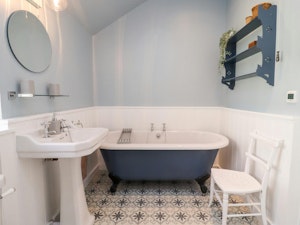 Victorian Designed image 9