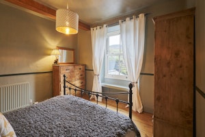 A Cosy Outlook image 9