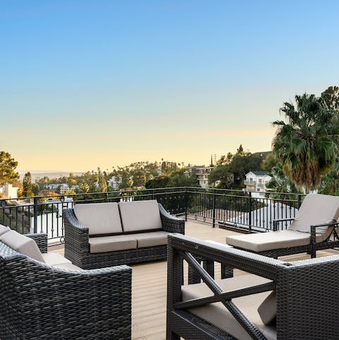 Drink sundowners overlooking the Hollywood Hills from your terrace
