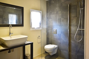 Quiet Comfort image 4