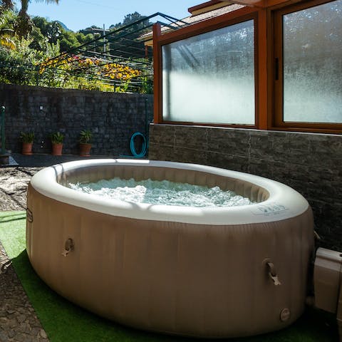 Soak the stresses of everyday life away in the private Jacuzzi 