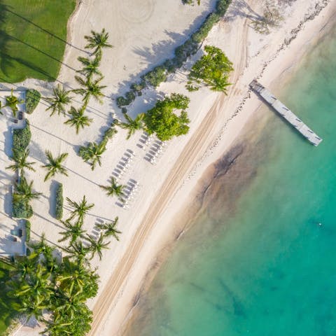 Take advantage of the beautiful Playa Blanca Beach Club and enjoy stunning views of the Caribbean Ocean