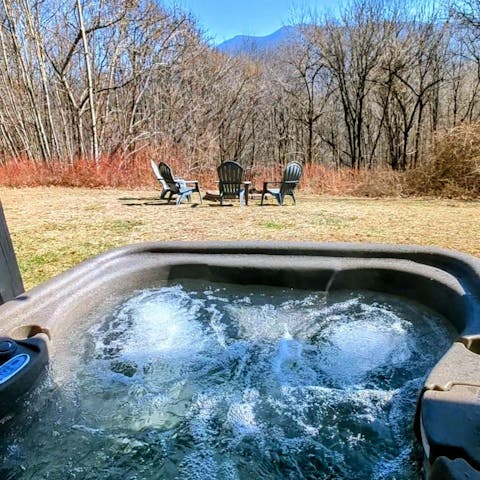 Soak in the hot tub while the Milky Way glimmers overhead