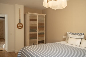 Connaux Charm image 11