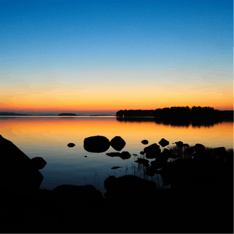 Explore this stunning, unspoilt area at any time of year – your home is near Jerojärvi, 4.5 km from Koli