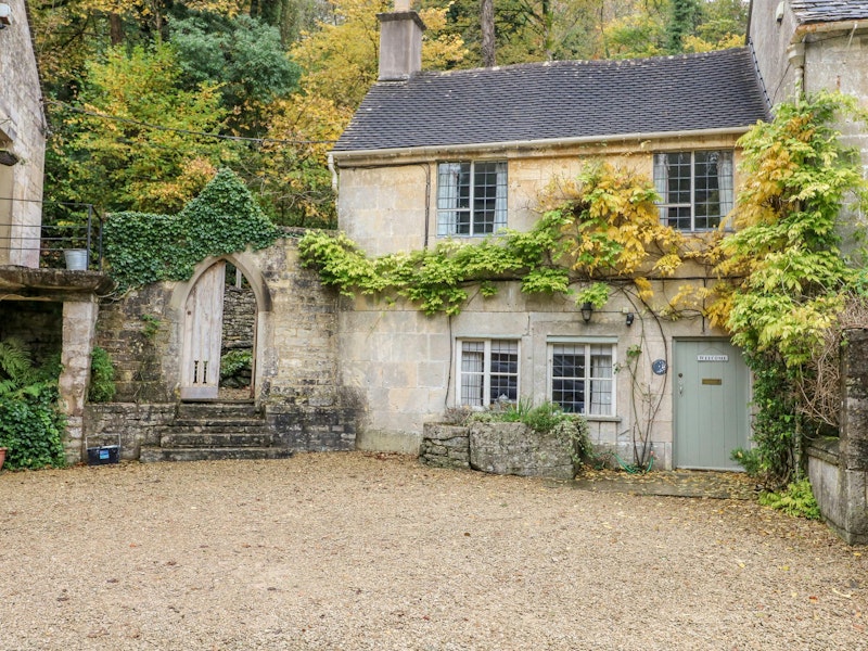 The Chalford Cottage main image
