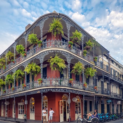 Enjoy your prime location, with the iconic French Quarter just a five-minute walk away 