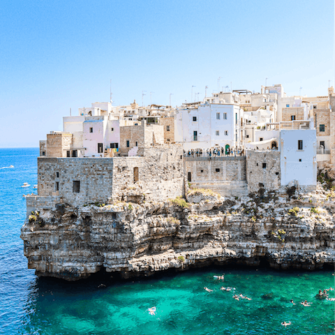 Explore Apulia's dramatic coast – your nearest beach is only around 9km away, with the port city of Brindisi around 20km 
